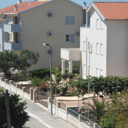 Apartments Slavica Трогир Экстерьер фото