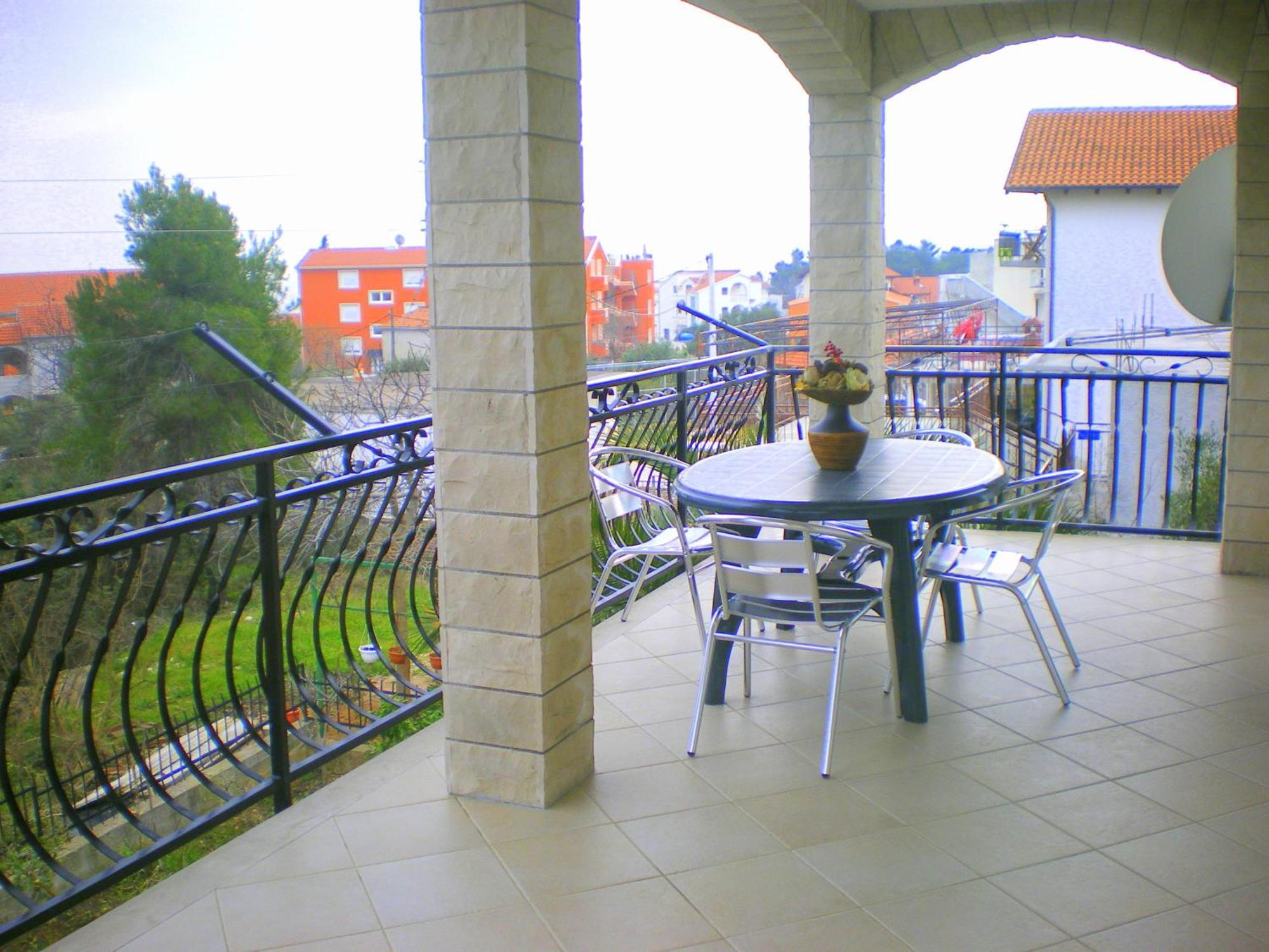 Apartments Slavica Трогир Экстерьер фото