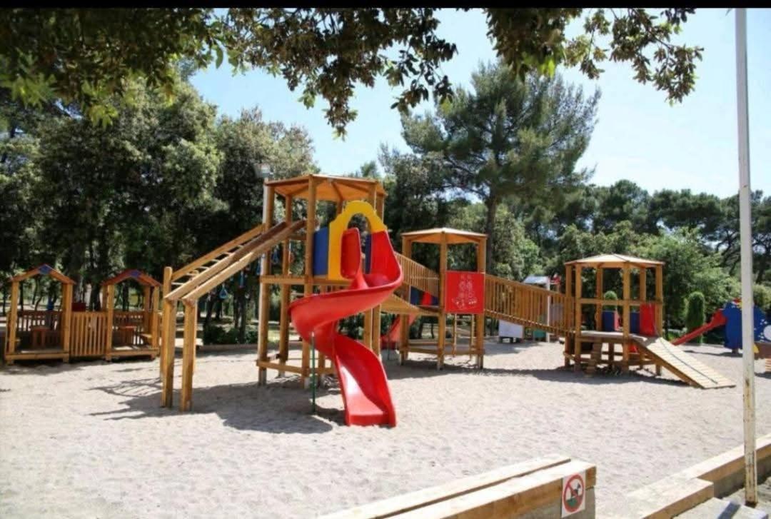 Apartments Slavica Трогир Экстерьер фото