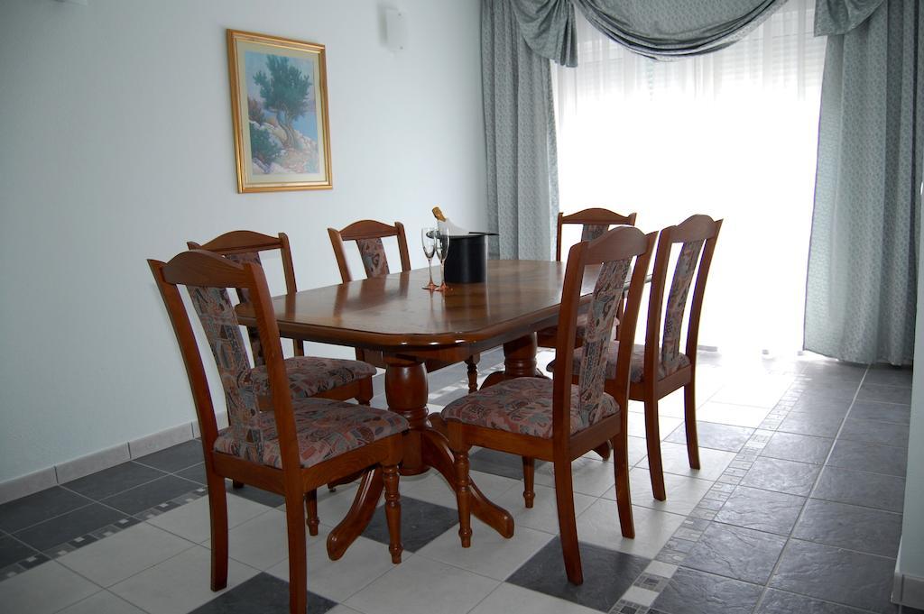 Apartments Slavica Трогир Номер фото