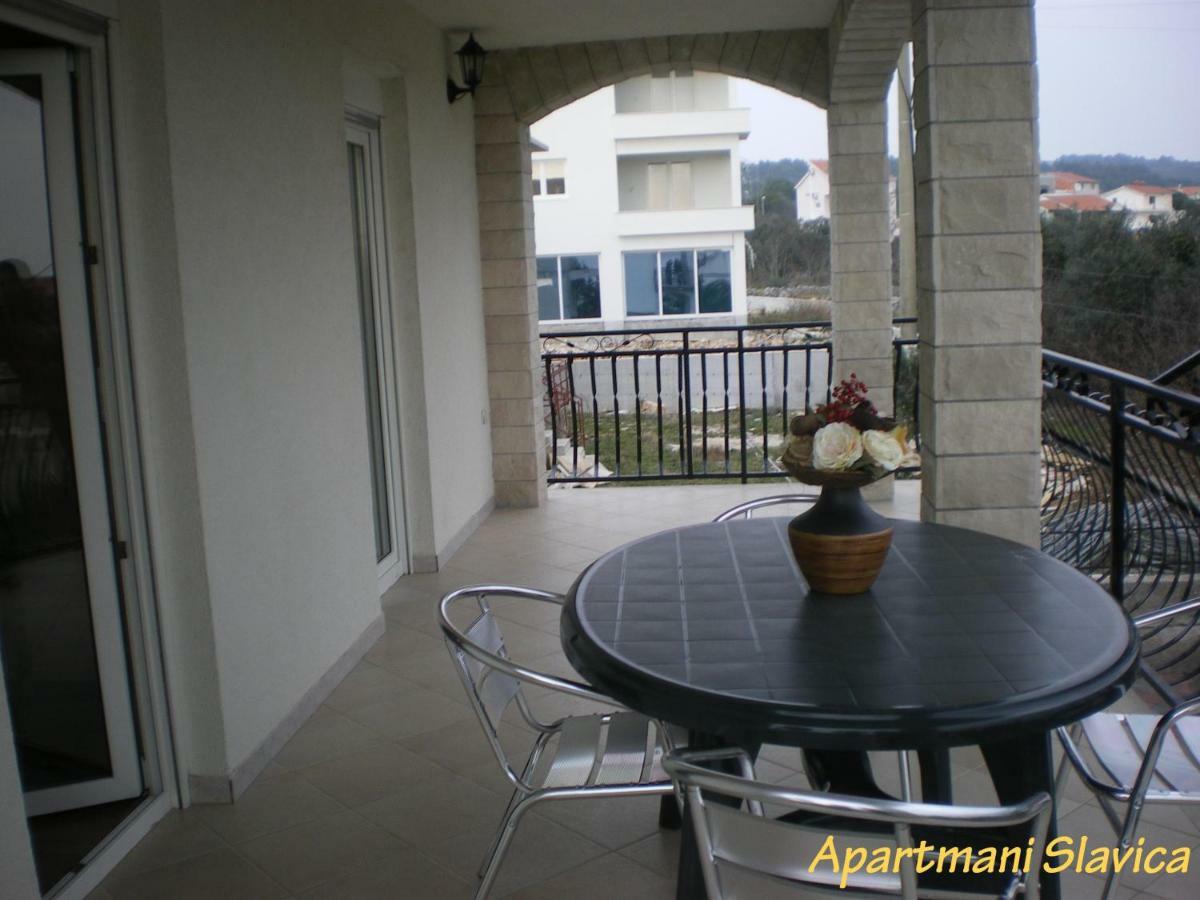 Apartments Slavica Трогир Экстерьер фото
